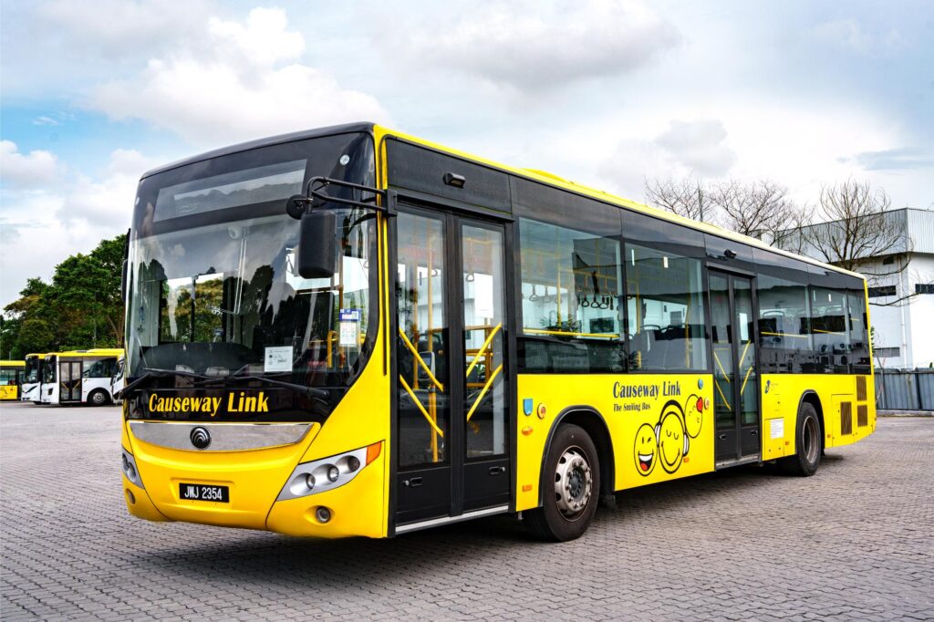 cross border bus services