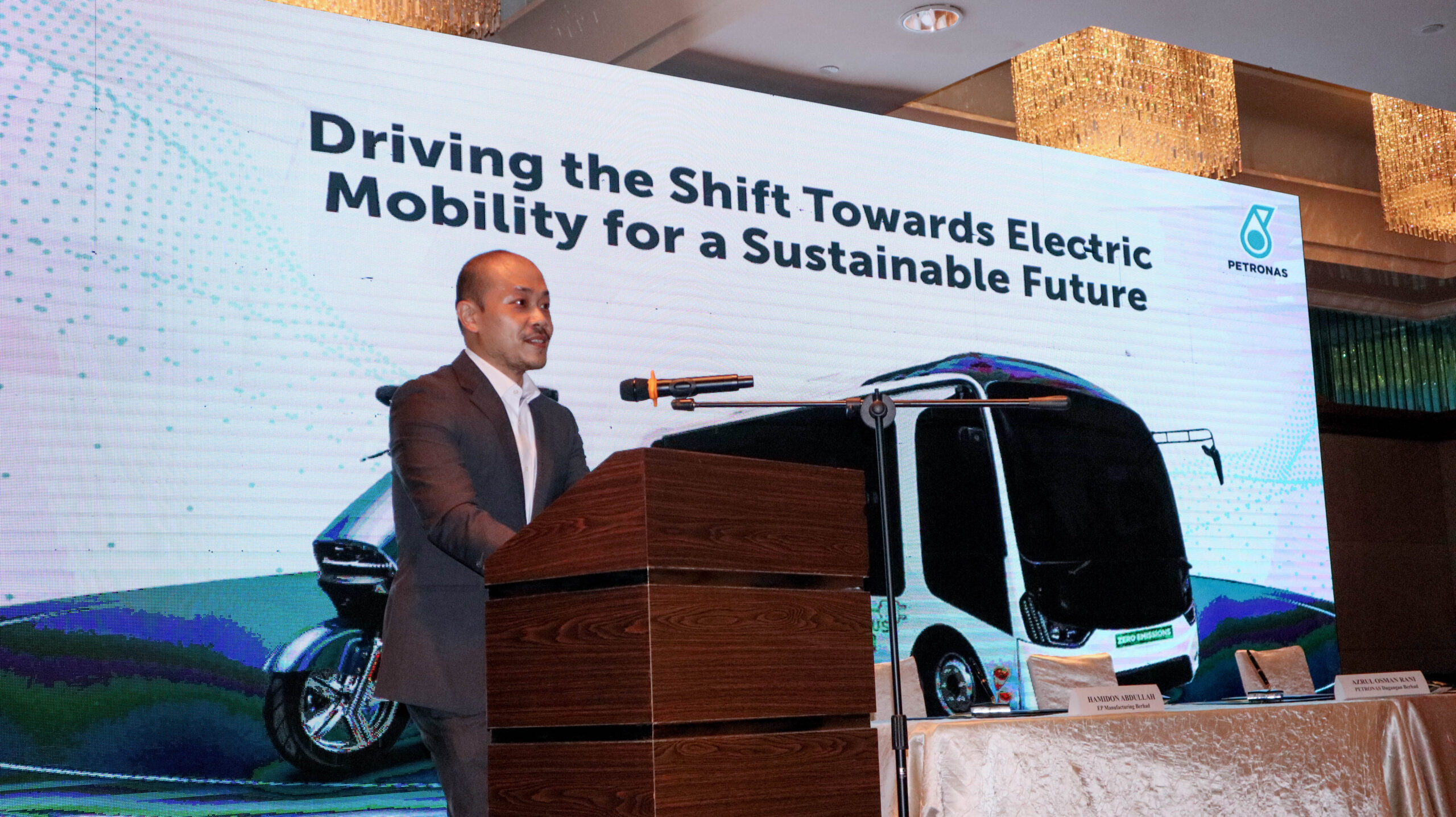 expand fleet operation